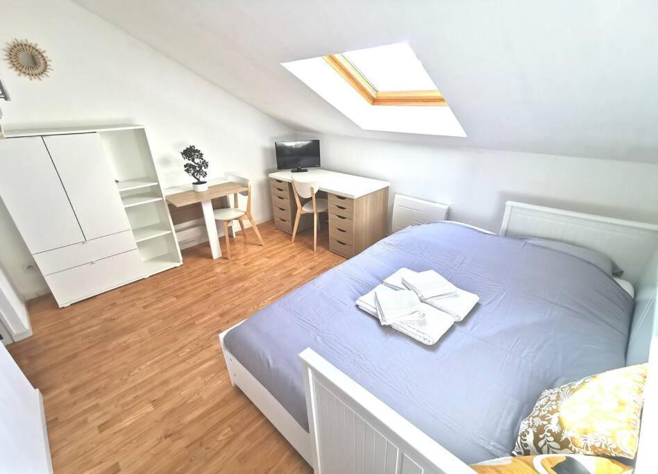 Studio Cosy Au Coeur De Реймс Экстерьер фото